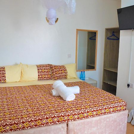 Gateway Bliss Gardens Hotel Ruiru Bagian luar foto