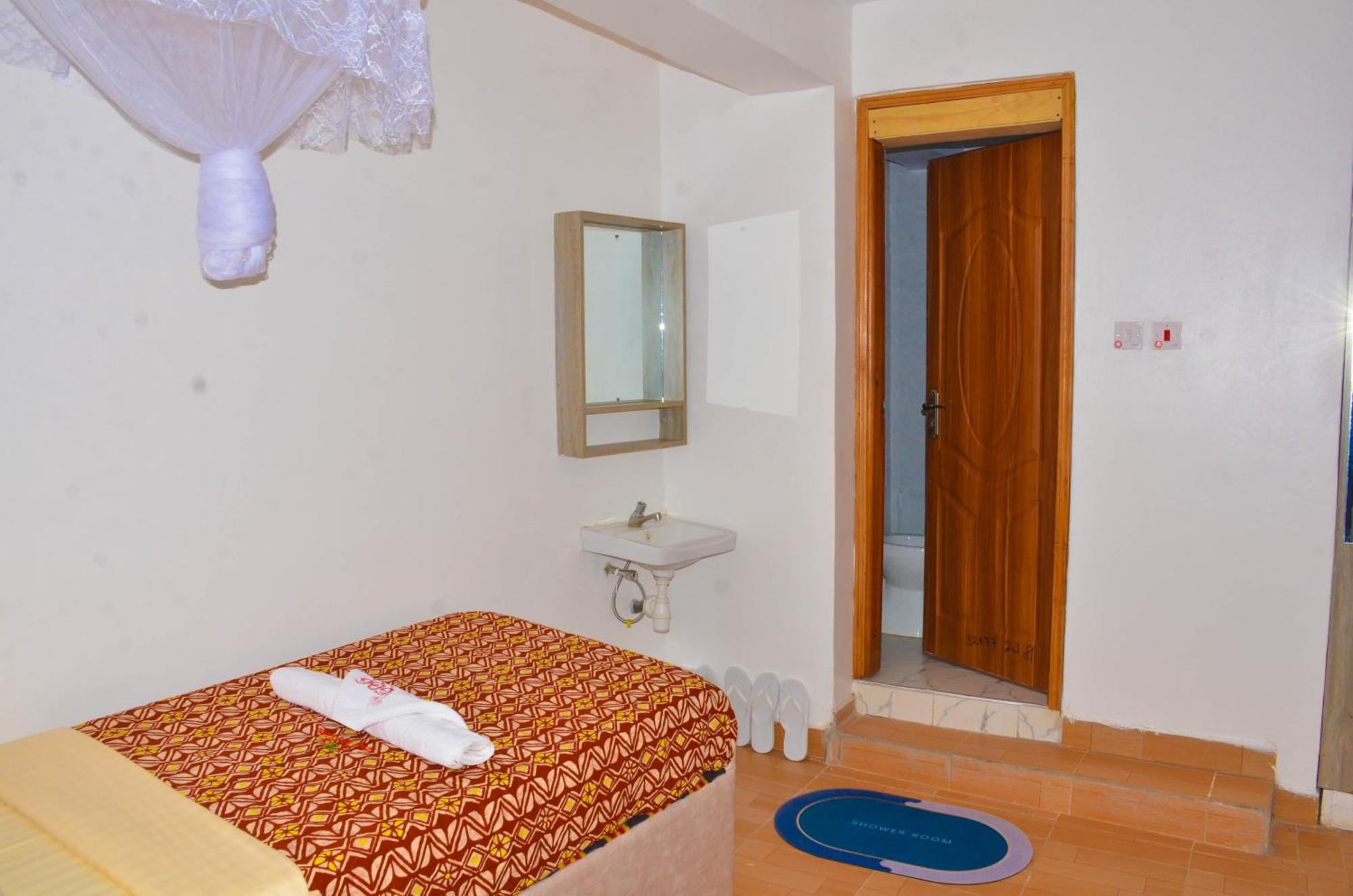 Gateway Bliss Gardens Hotel Ruiru Bagian luar foto