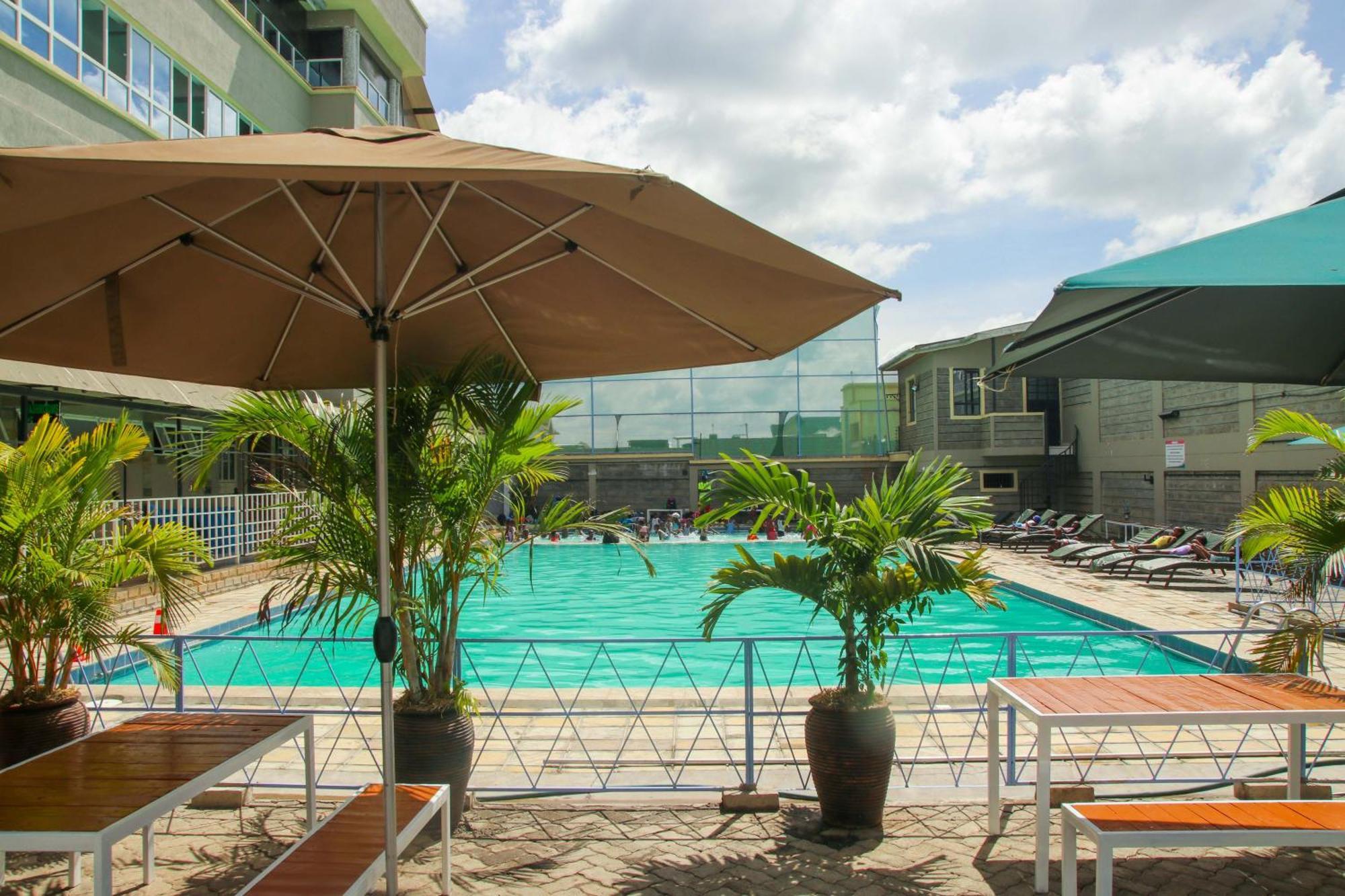 Gateway Bliss Gardens Hotel Ruiru Bagian luar foto